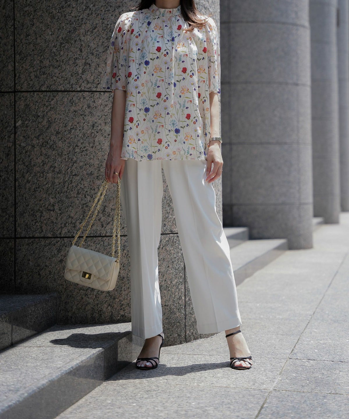 花柄 夏 ボタニカル スタンドカラー/ホワイト/アイボリー/M