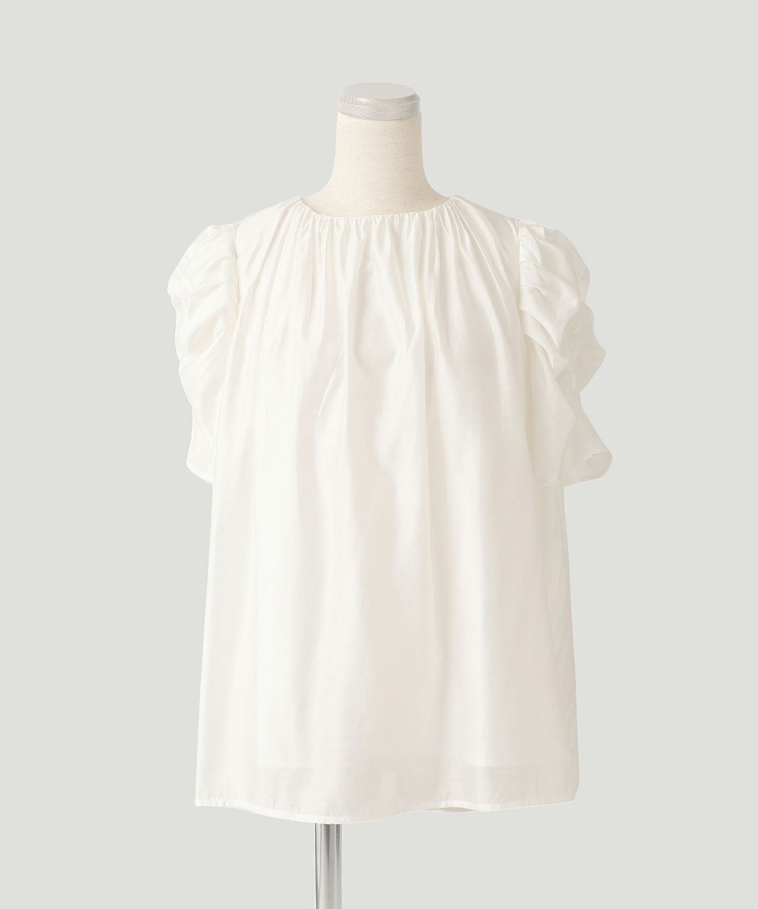 ※お値下げしました※オハナブラウス ひとつ前にご紹介したブラウスのまとめです👚 ブラウスのほかにも