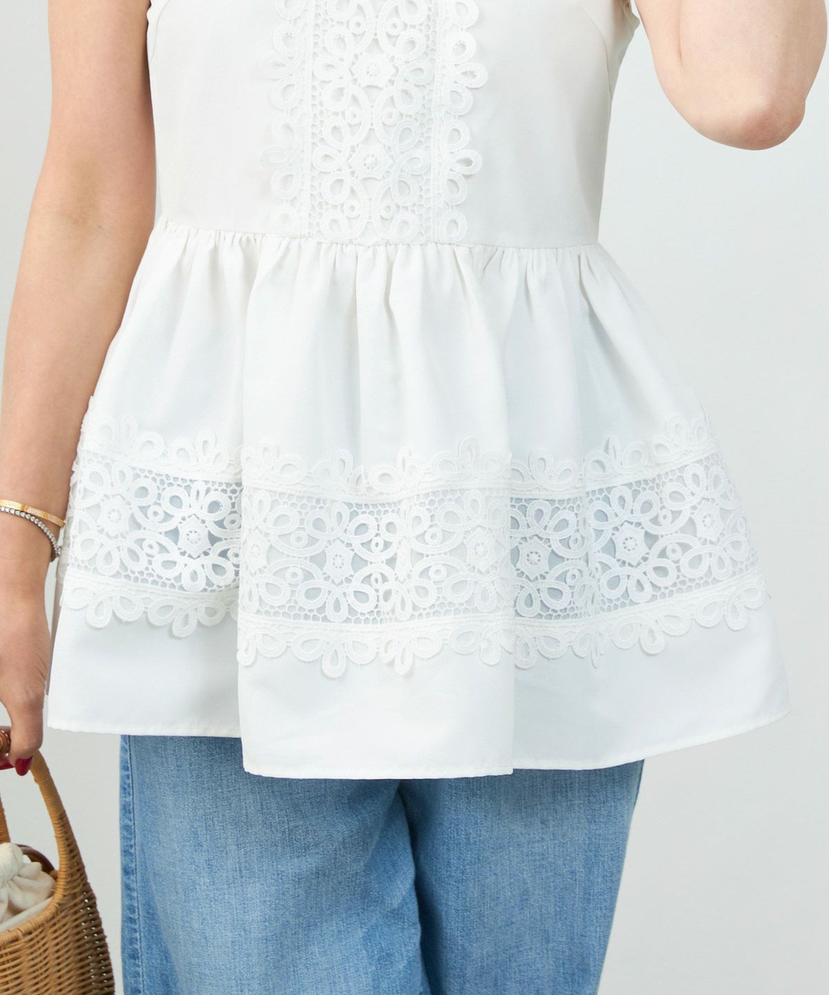 手洗い可 ブラウス レディース おしゃれ オフィス 白 黒 ノースリーブ 夏 きれいめ おすすめ 洗濯 トップス トレンド ジョイントスペース