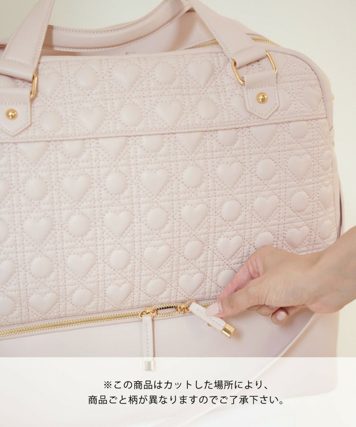 レディース/ボストンバッグ/トラベルバッグ/旅行/大きい荷物/ビッグ/靴入れ/汚れにくい/小物/グッズ/バッグ/カスタム/ハート/シリーズ/キルティング/オールシーズン/レザー/合皮/収納/仕分け/持ち手/ゴールド/アイボリー/ピンク/ストロベリーミルク