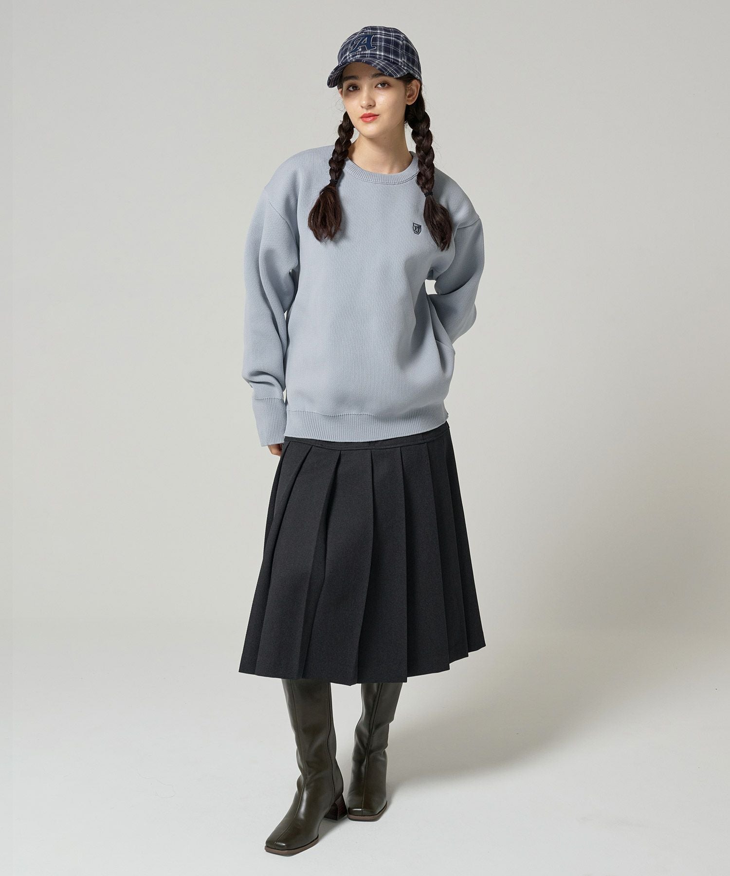 Special-Price-SALE ユニセックス エンブレム刺繍ニット TINA：JOJUN