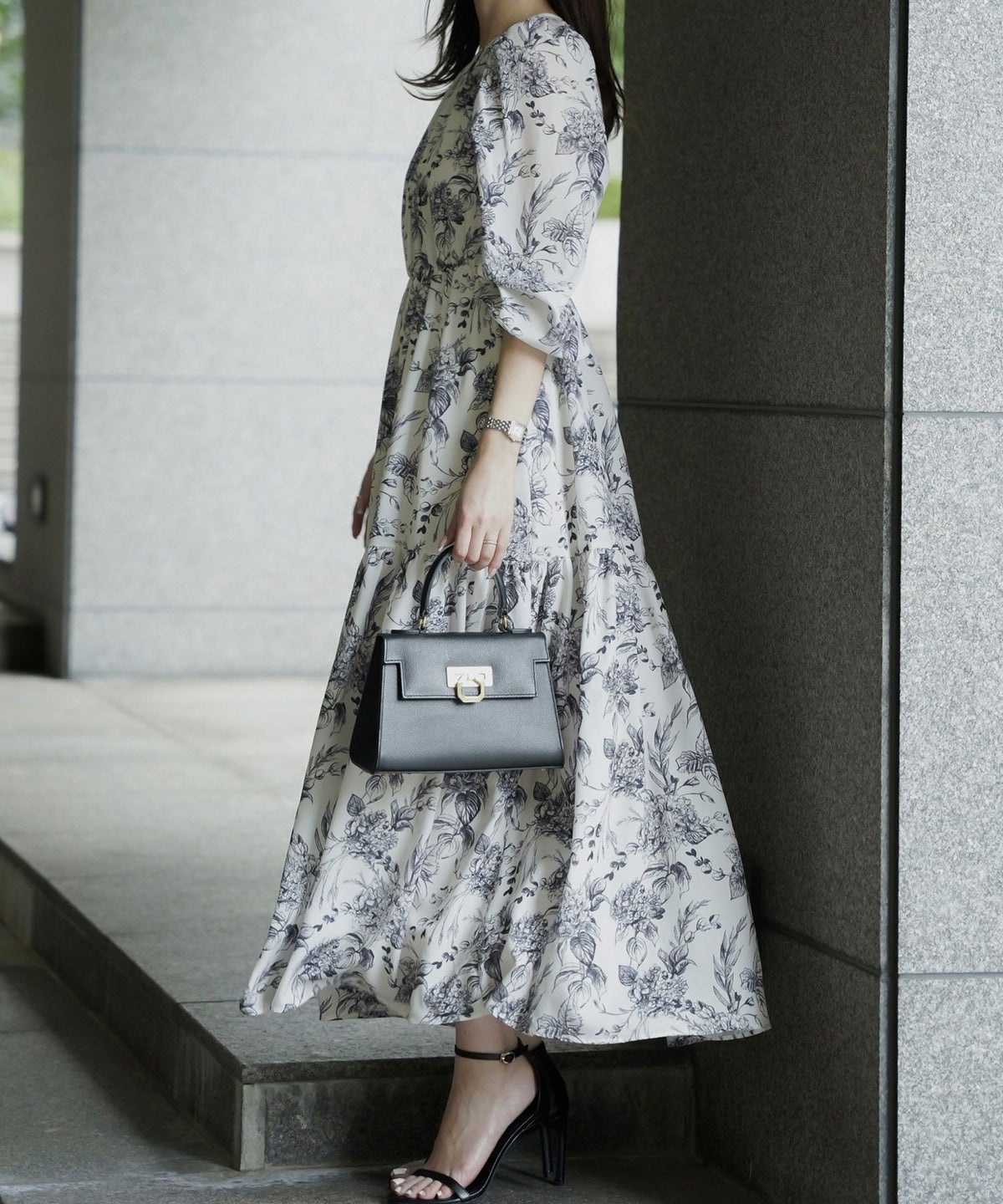 クラシカル モノトーン 上品 大人 ギャザー ウエストゴム/ブラウン/ブラック/S/M