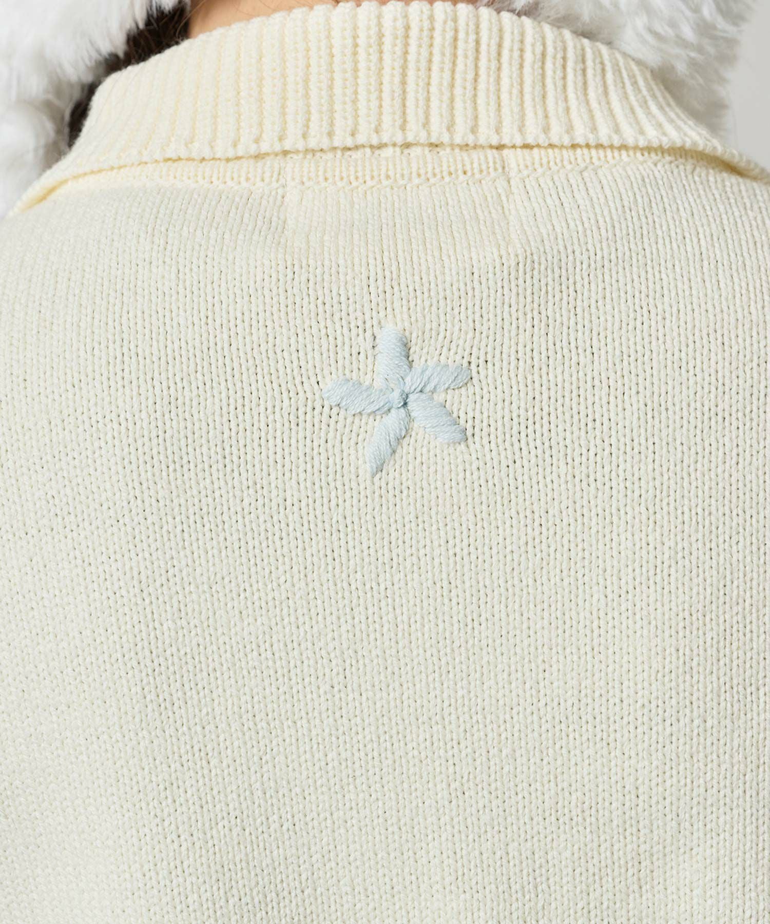 フラワー ジップアップニットジャケット TINA：JOJUN 全3色｜tnj231