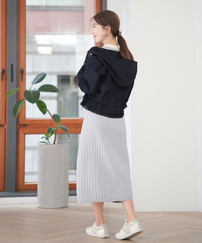 レディース/アウター/軽羽織/春コート/秋コート/撥水/防水/雨具/ショート丈/ミドル丈/長袖/フード/ボタン/袖口ゴム/アイボリー/ネイビー/ブラック/上品/シンプル/レインコート/ゴールド/春/秋/雨の日/お出かけ/新色/バレンタイン/ピンクブルーグレー/サックス/春カラー/梅雨