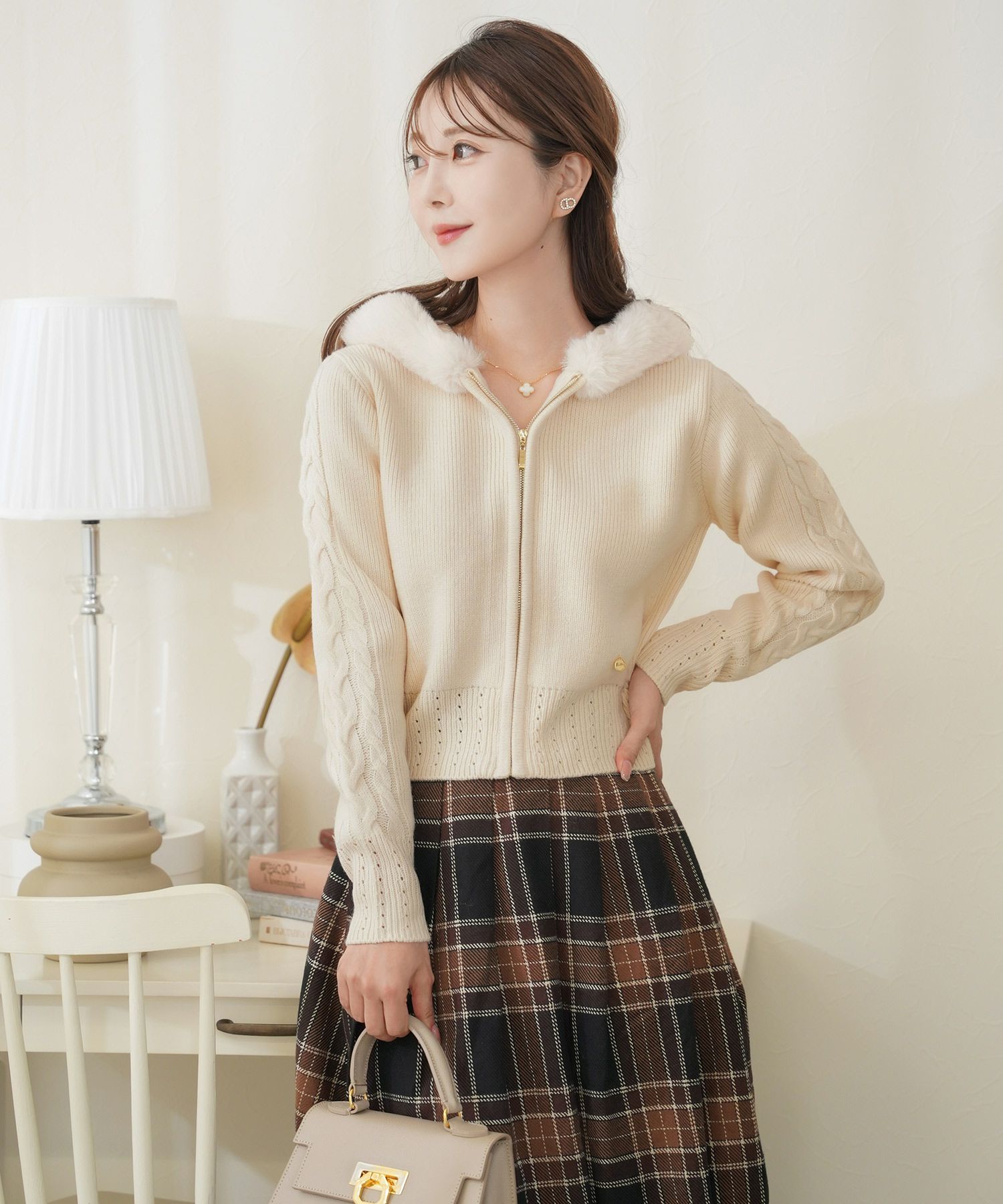 フードファー ニットパーカー