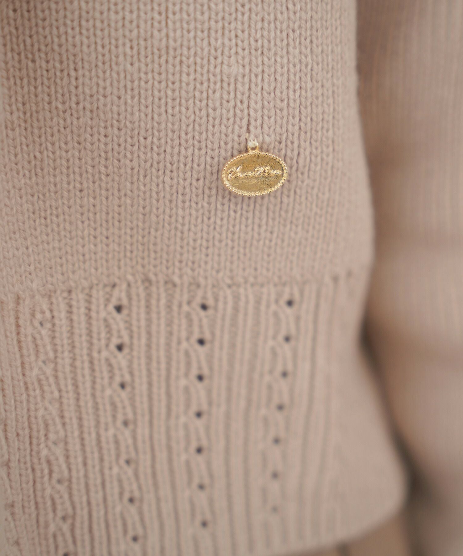 【今期新作・完売品】BRIEFING レディース ニットパーカー ベージュM BRIEFING - 【25AW】【レディース】 WS WR KNIT PARKA / 袖ワッペン