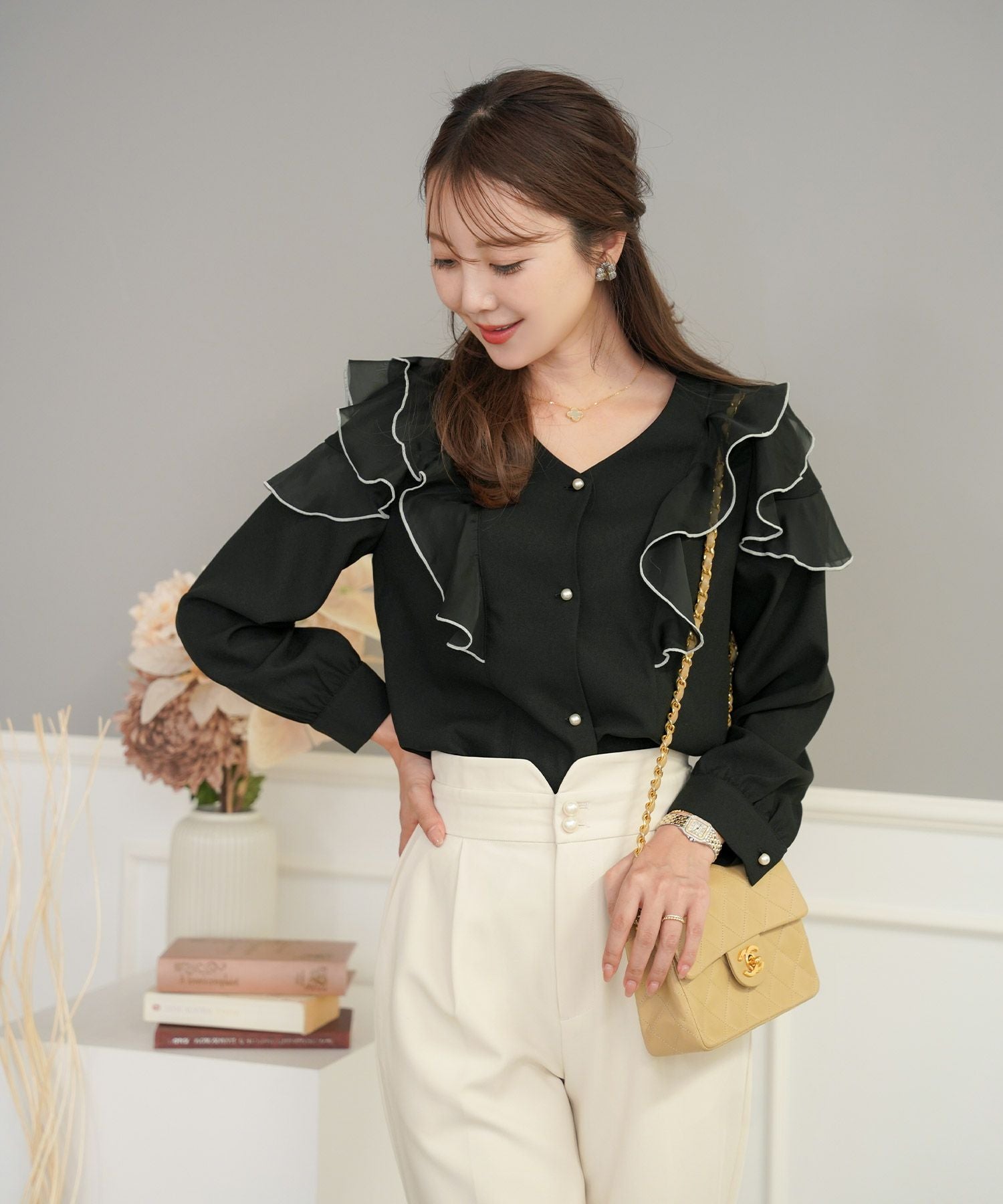 新品未使用タグ付♡大人気完売商品♡vanillerフリルメローブラウス♡ブラック フリル メロー ブラウス le reve vaniller 全3色｜lvn831-1925【1