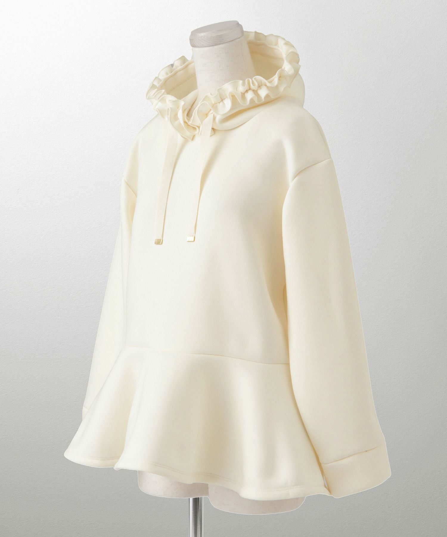 ANAYI ペプラムパーカー アイボリー フェミニン 美品 2024年 ANAYI ペプラムパーカー アイボリー フェミニン 美品 2024年 - メルカリ