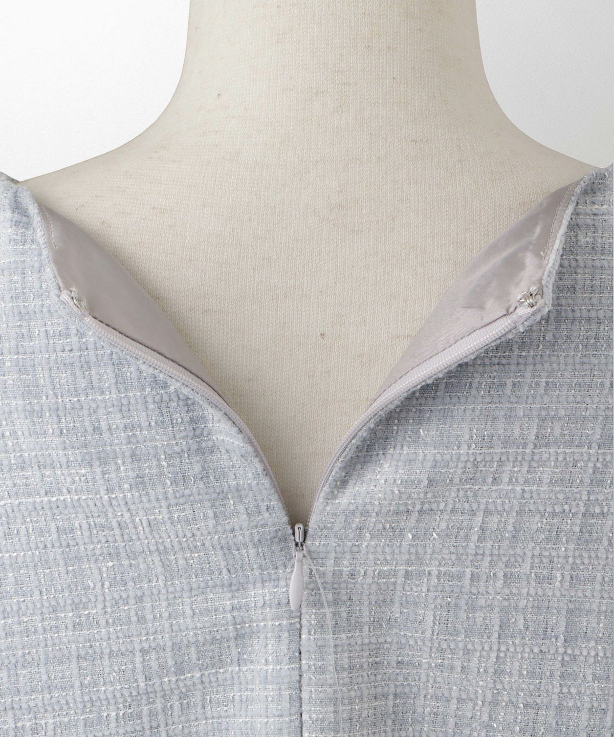 V開き チュニック Aライン ラメ オフィス オケージョン/ホワイト/アイスブルー/M