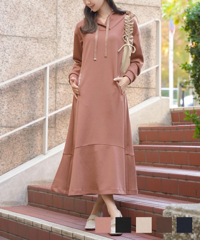 ブラウン ネイビー 上品 エレガント フェミニン パール リラックス 楽ちん 新色 コーラルピンク ブラック パールライン ポケット フーディ ワンピース le reve vaniller