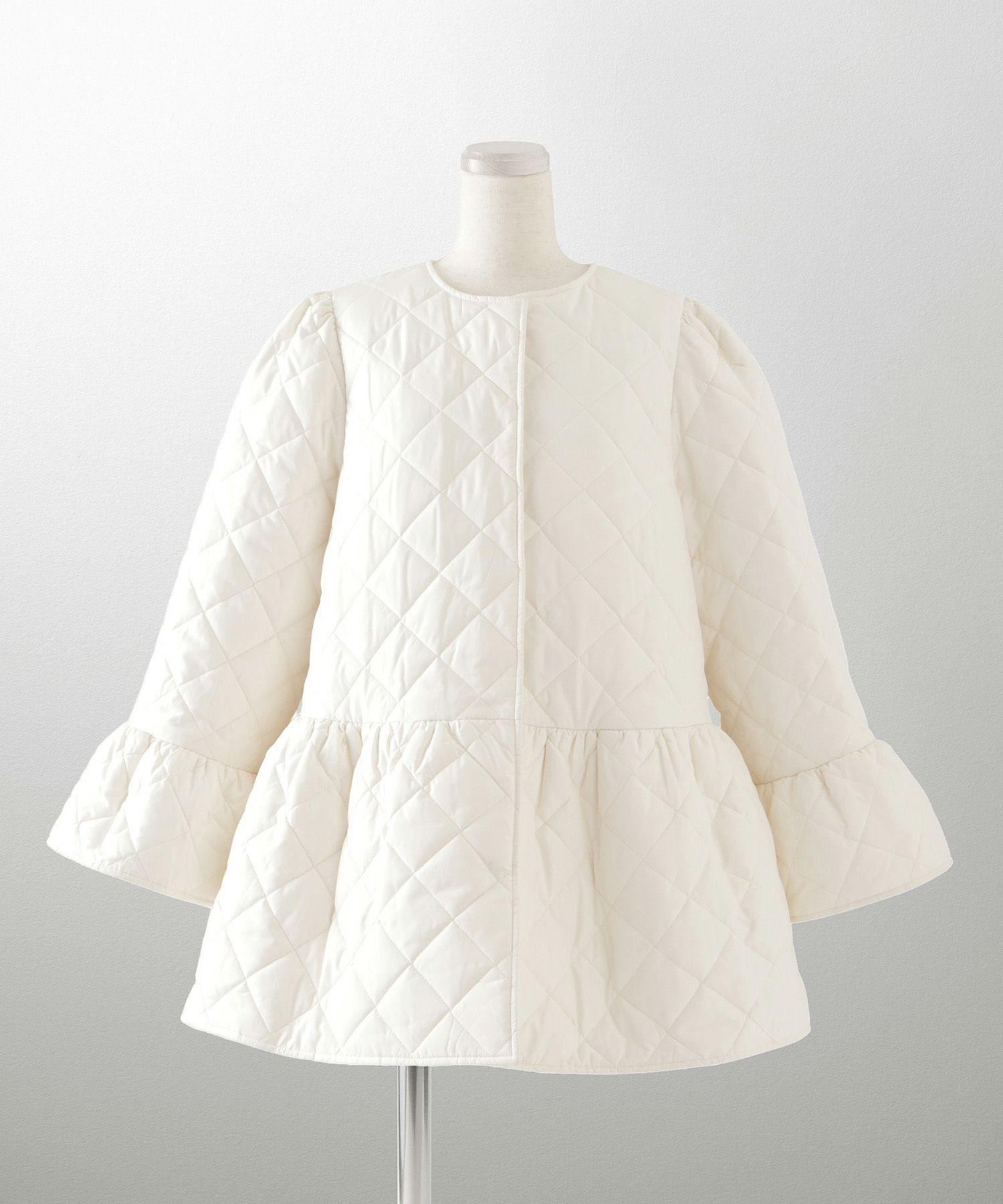 ベルスリーブ ペプラム キルティング コート HUIT 全2色｜hit141-0185