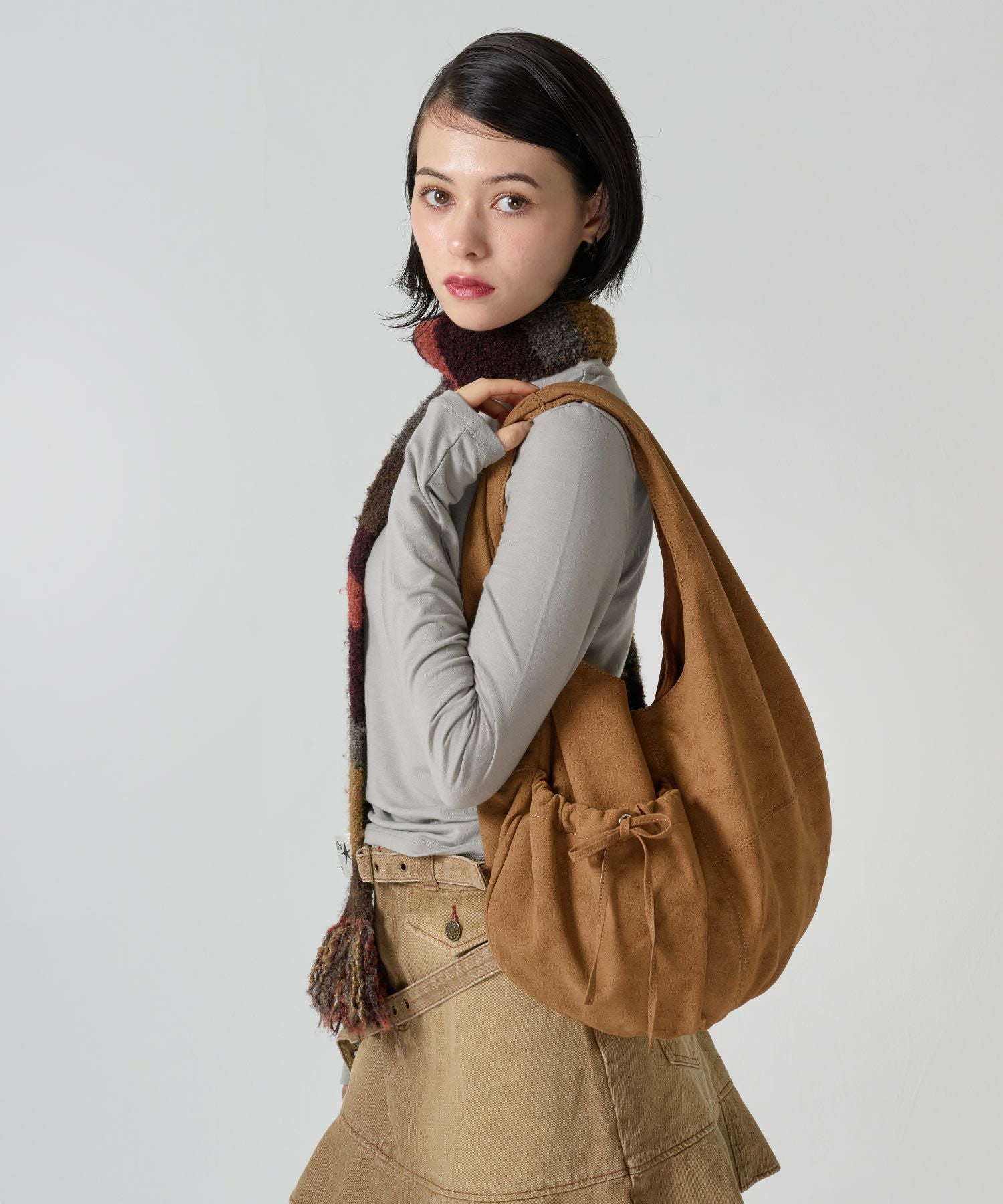 Special-Price-SALE フェイクスエード サークルハンドバッグ TINA