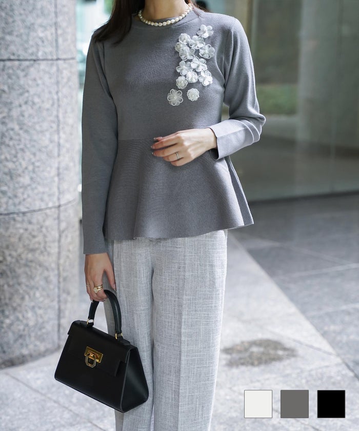 デコレーション アシンメトリー パール ペプラム フレア フラワーモチーフ ニット トップス HUIT