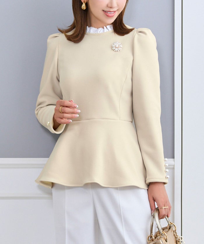 ペプラムレディーストップスかわいい長袖きれいめオフィス秋冬ブラウスおすすめ黒ジョイントスペース