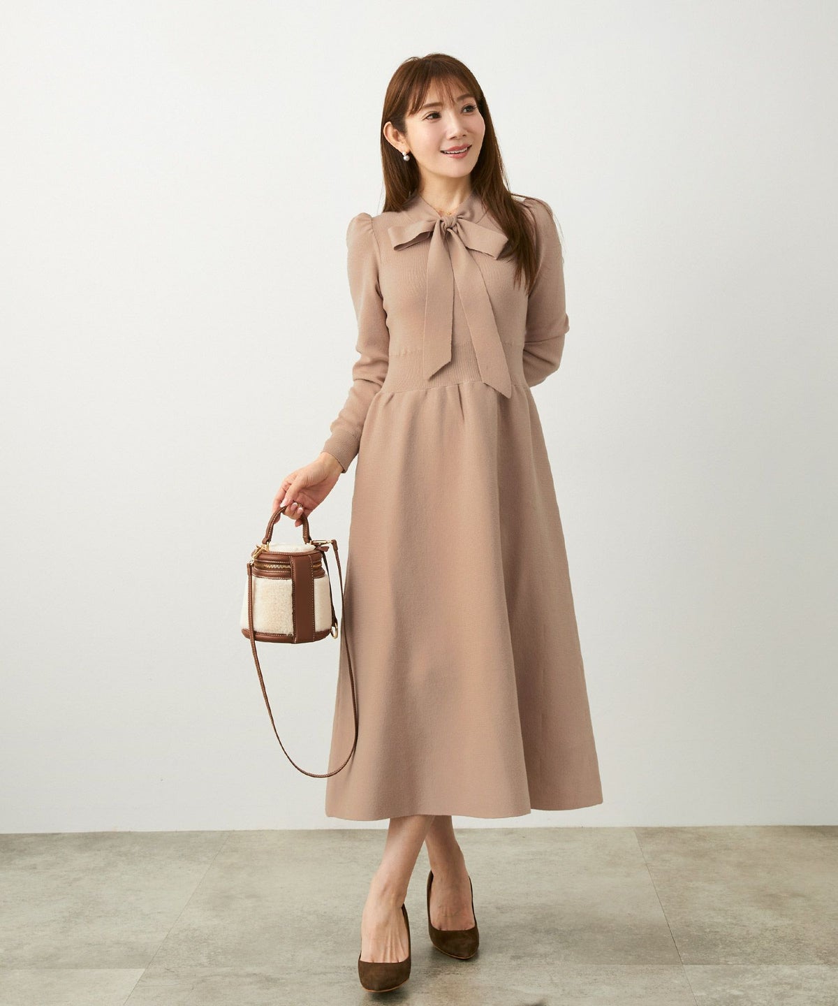 新色追加 手洗い可 長袖 ロング レディース 秋 春 フレア 黒 可愛い オフィス きれいめ ジョイントスペース