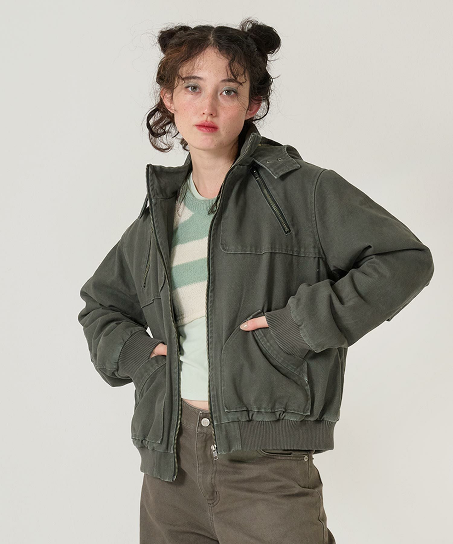 ジップアップフード付き ボンバージャケット TINA：JOJUN 全3色