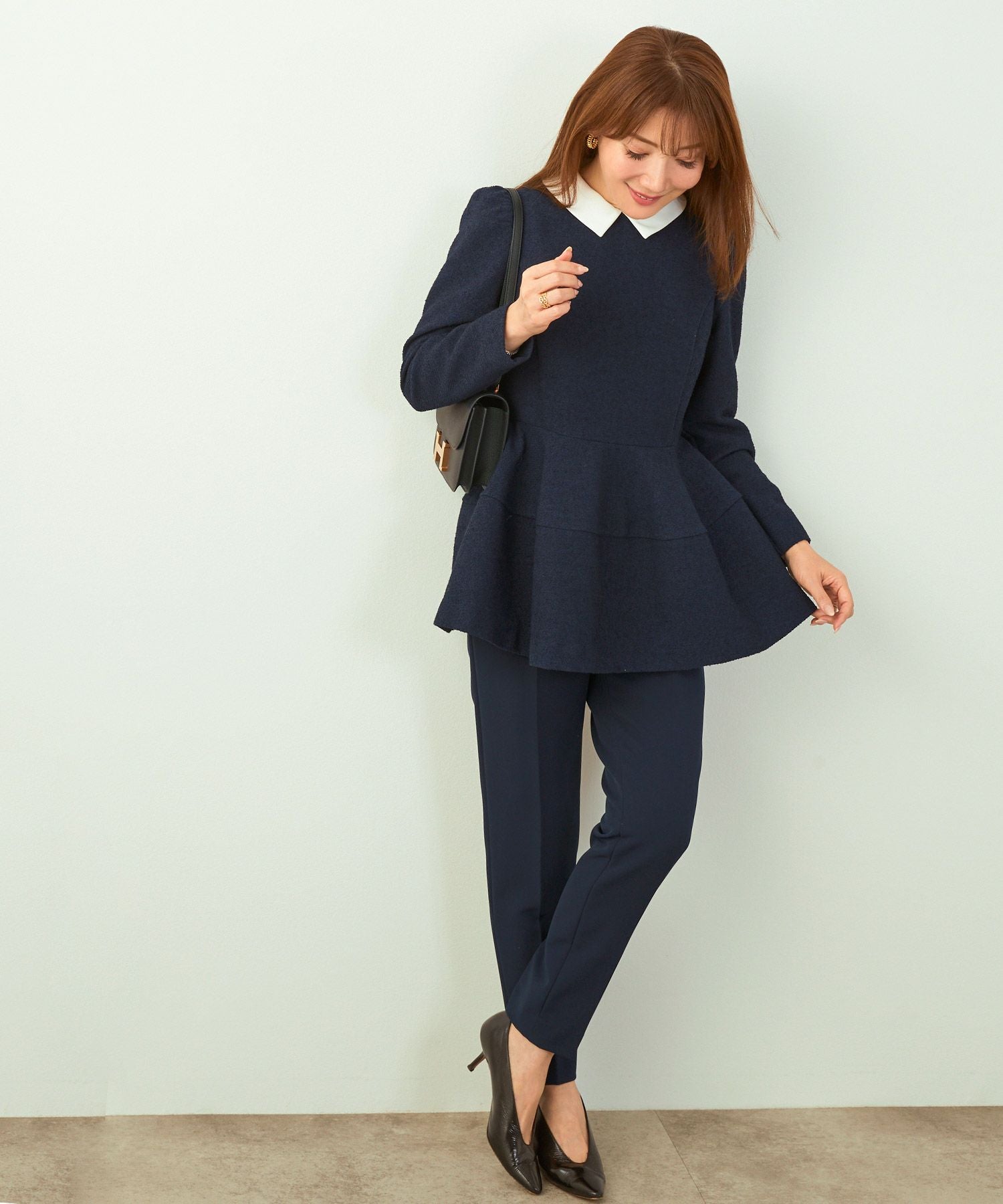 オケージョン 襟付き コクーンペプラム プルオーバー Liala×PG 全2色