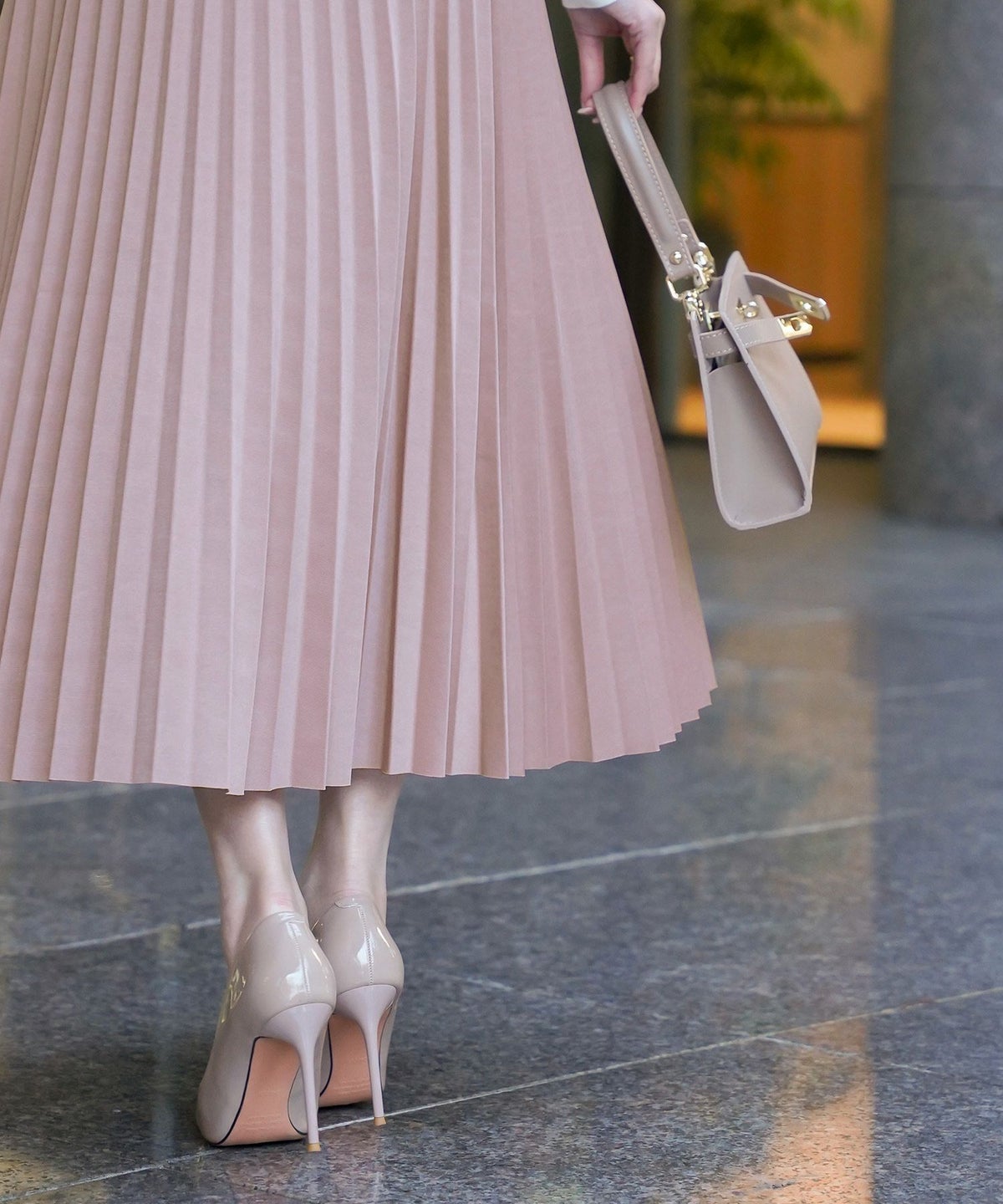 オールシーズン総ゴムベーシック切りっぱなし/ピンクベージュ/ベージュ/グレー/ブラック/M