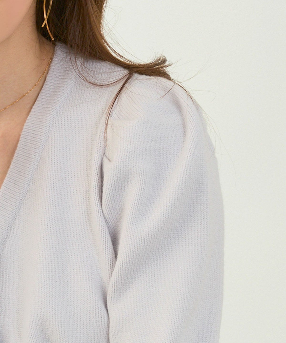 手洗い可ニットカーディガン長袖ざっくりローゲージ白黒グレーかわいいオフィスきれいめジョイントスペース