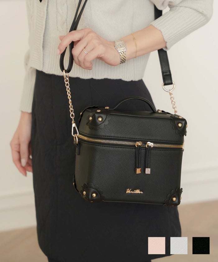 レディース 小物 バッグ バニティー スクエア フラワー 花 スカラップ ハンドル ショルダー コンパクト ミニ 上品 エレガント フェミニン 可愛い 春 オールシーズン ピンク ブルーグレー ブラック フラワーモチーフ スカラップ バニティ バッグ le reve vaniller