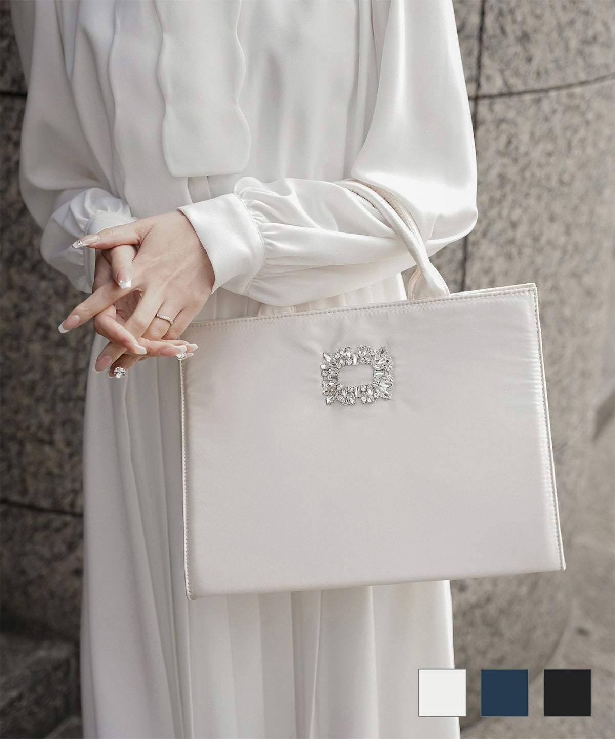 フォーマル サブバッグ サテン A4サイズ オフィス マグネット ビジューモチーフ バッグ HUIT