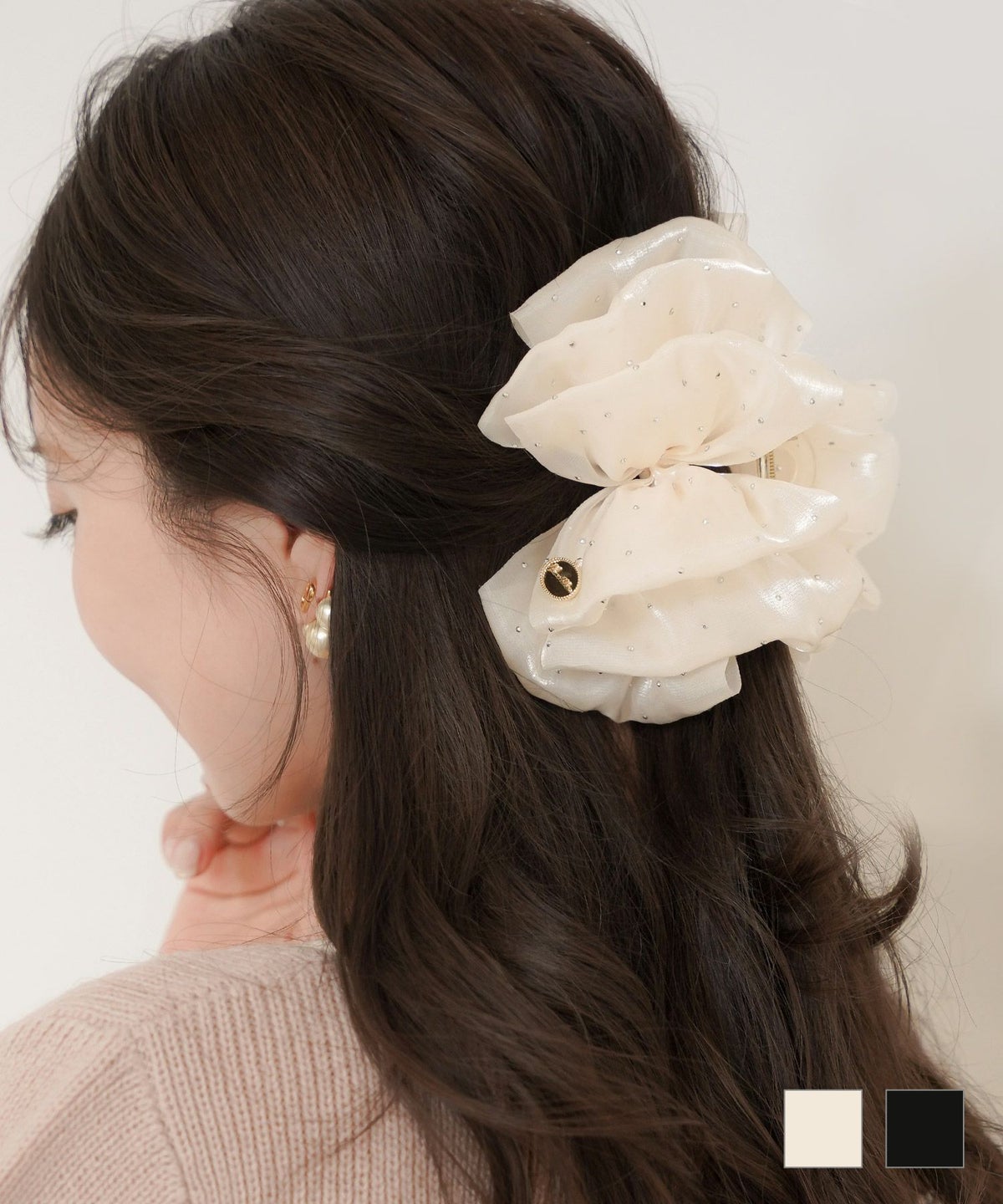 キラキラシュシュ風バンスクリップlerevevanillerホワイト/ブラック