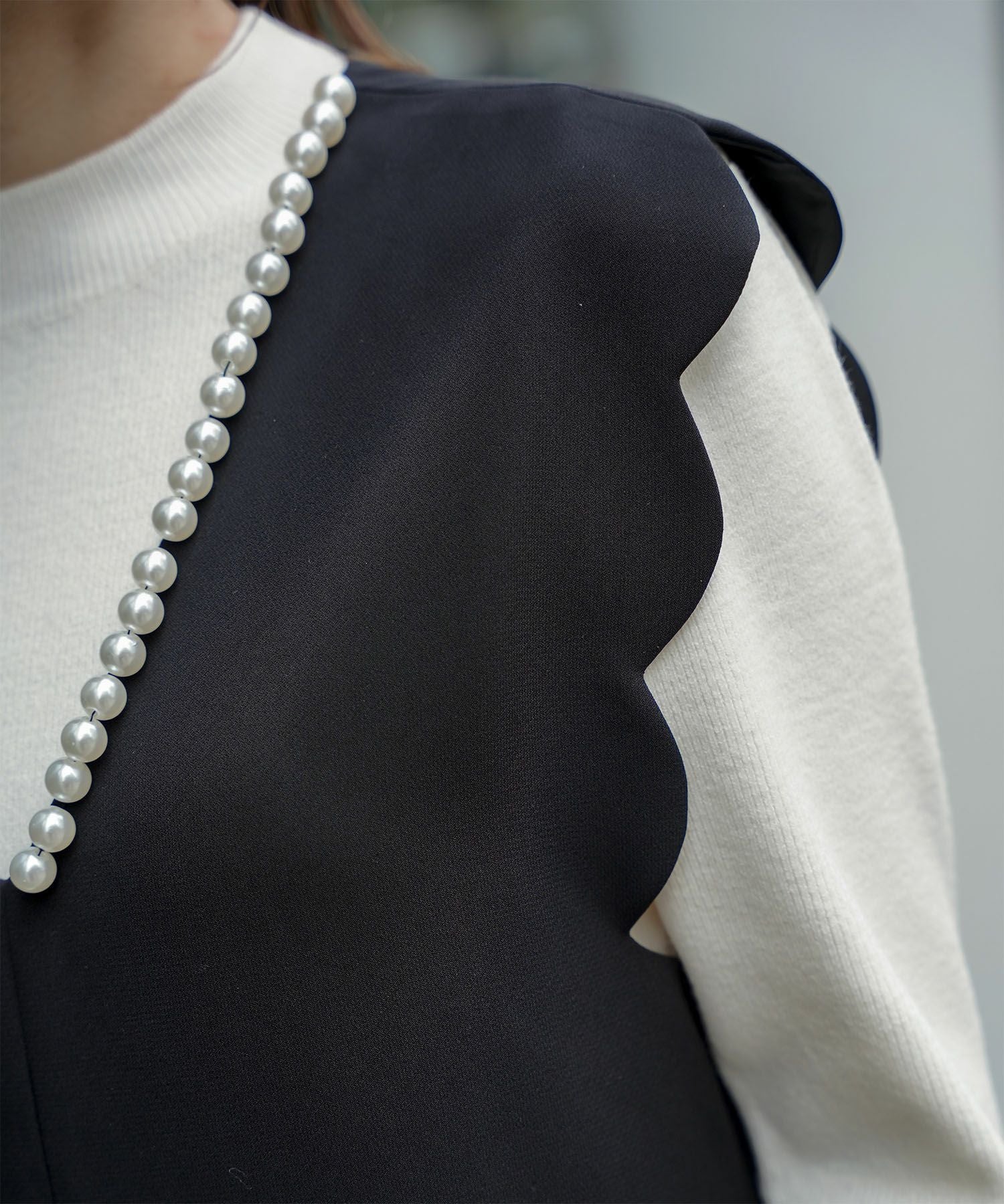 2点以上で半額クーポン対象 スカラップ パールトリム ジャンパー