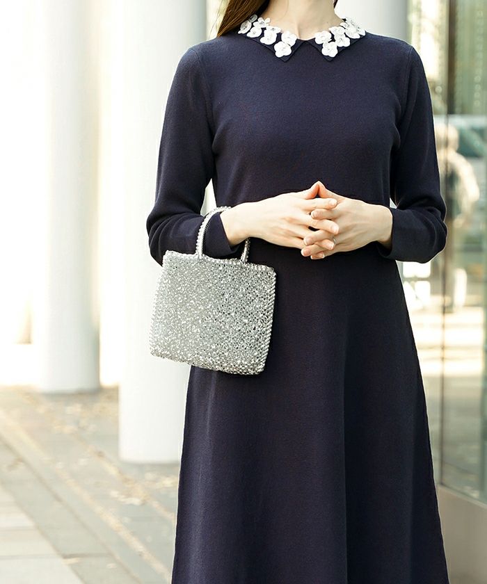 Liala×PGジョイントスペース　フラワーモチーフ 襟付き ニット ワンピース フラワーモチーフ 襟付き ニット ワンピース