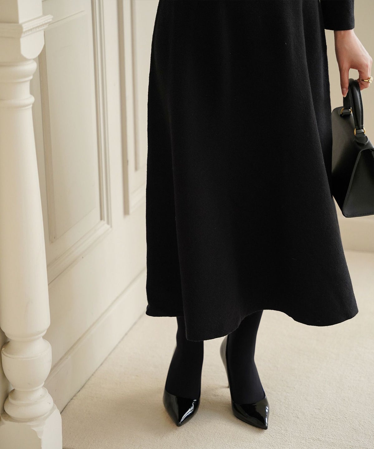 フラワーモチーフ 襟付き ニット ワンピース HUIT ネイビーミックス/アイボリー/ネイビー/ブラック/ミックス