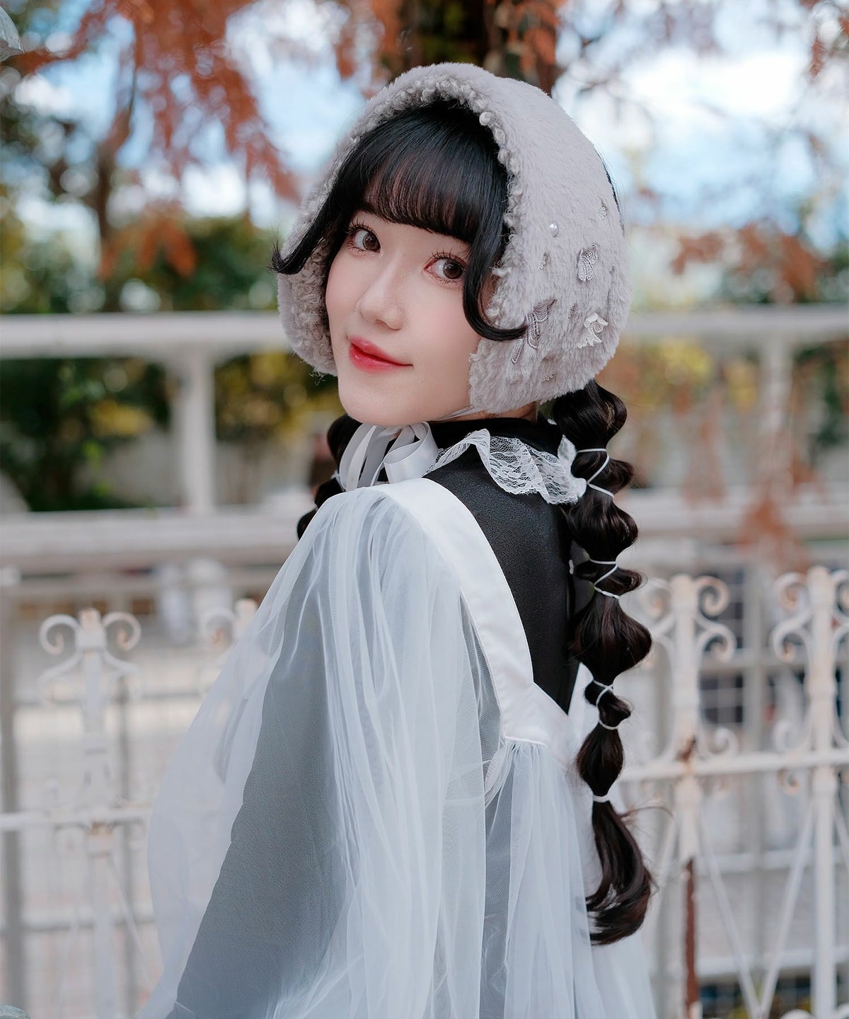 チュール ラメ ロング レイヤード ボリューム ホワイト/ブルーグレー/M