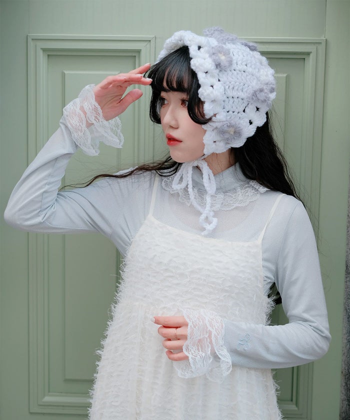 キラキラ ラメリブ ハイネック 冬 シルバーホワイト ブラック/M