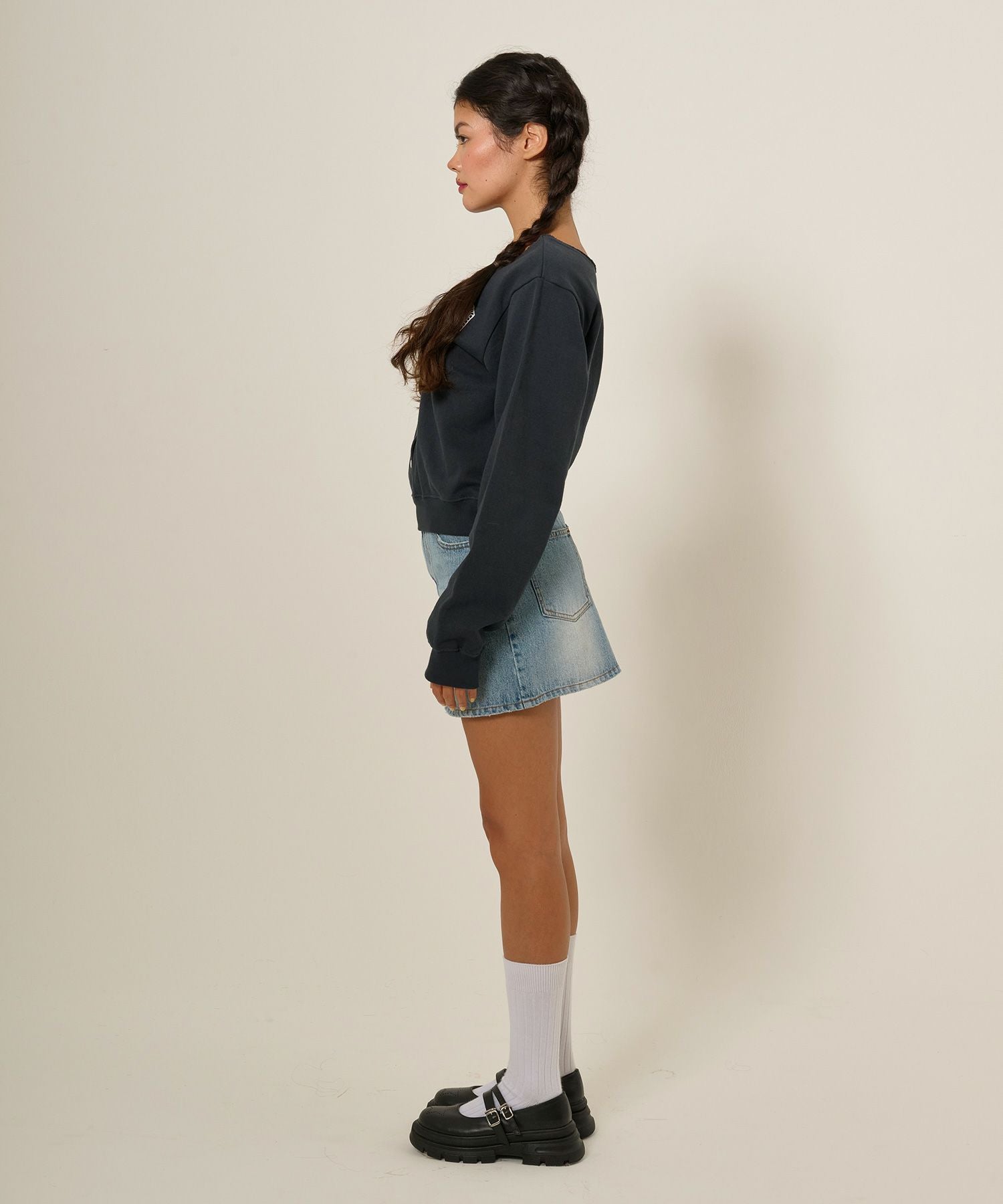 SUMMER SALE ワッペン付き オフショルスウェット TINA：JOJUN 全2色