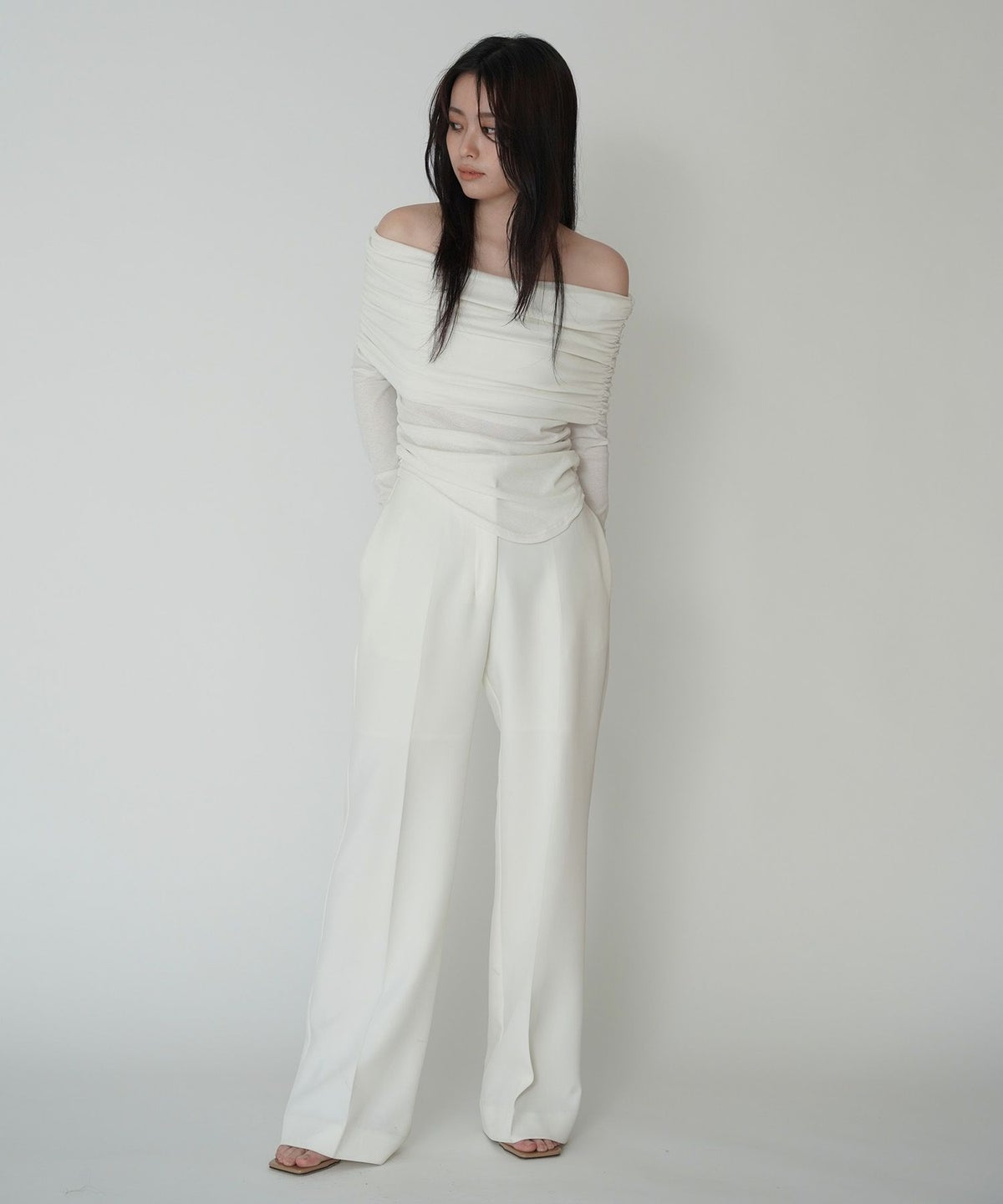 シアー オフショル プルオーバー カットソー ホワイト/ブラック/フリー/長袖