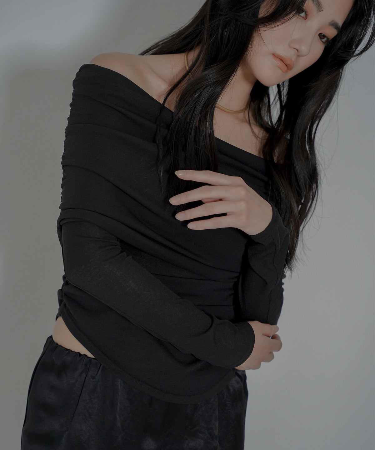 シアー オフショル プルオーバー カットソー ホワイト/ブラック/フリー/長袖