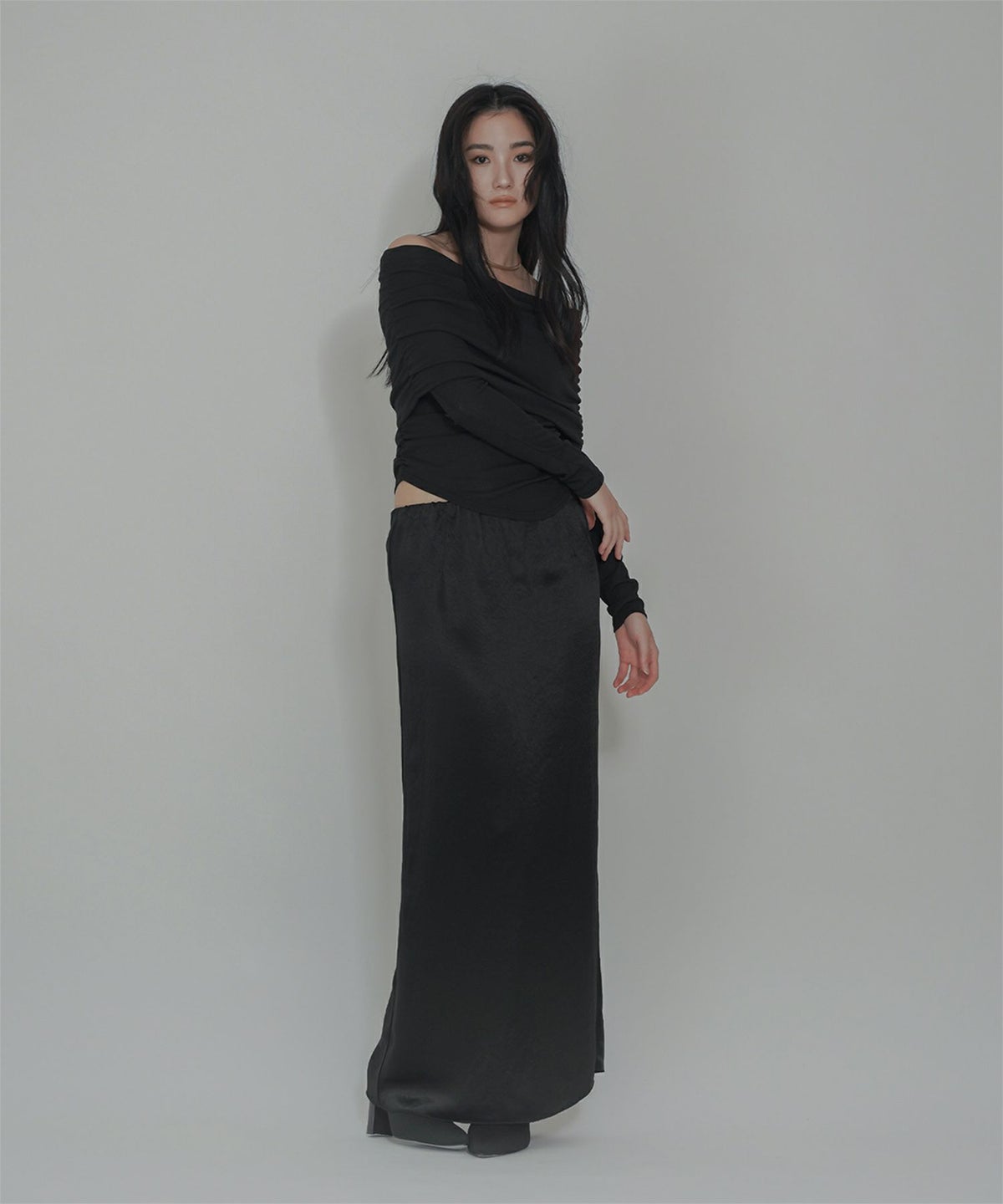 シアー オフショル プルオーバー カットソー ホワイト/ブラック/フリー/長袖