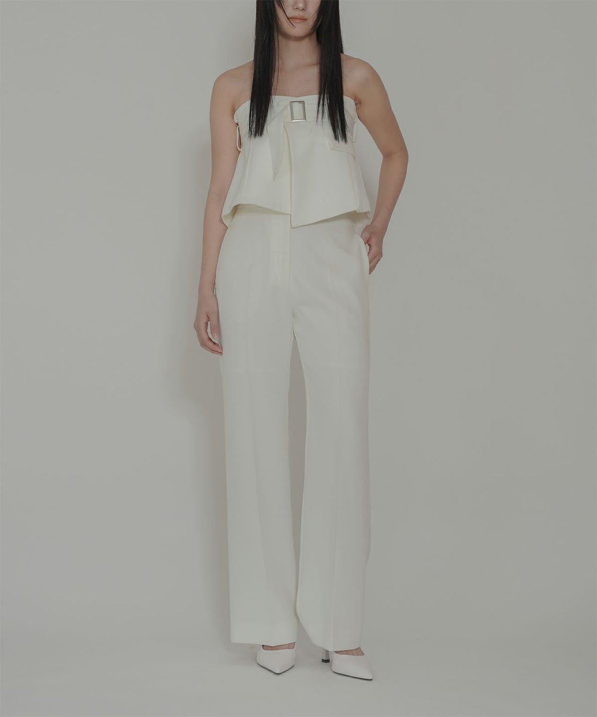 裾フレア セミワイドパンツ センタープレス 美脚 スラッシュポケット ホワイト ブラック S M セミ ワイド パンツ KINO THE KEI