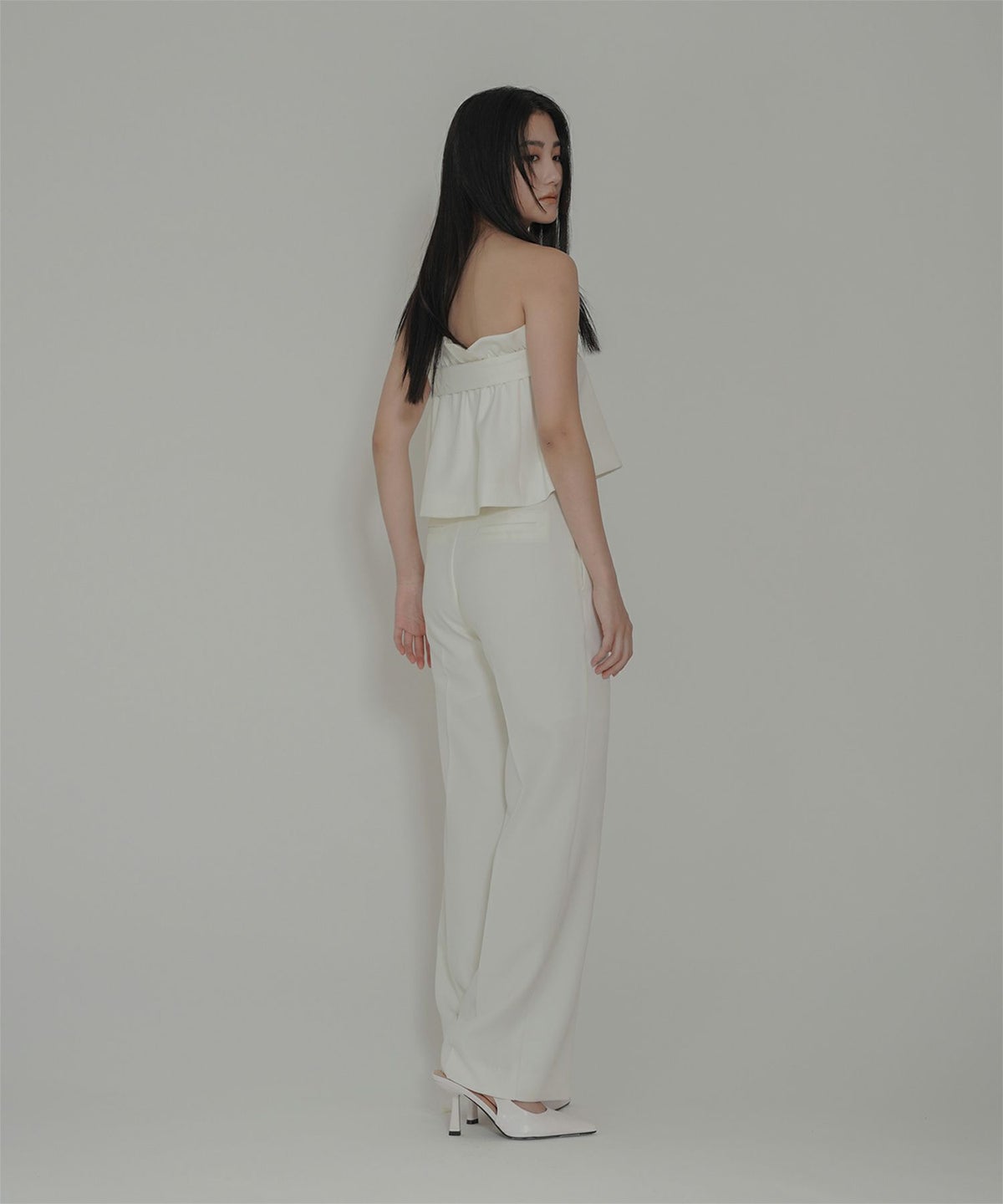 裾フレア セミワイドパンツ センタープレス 美脚 スラッシュポケット ホワイト/ブラック/S/M/ロング丈