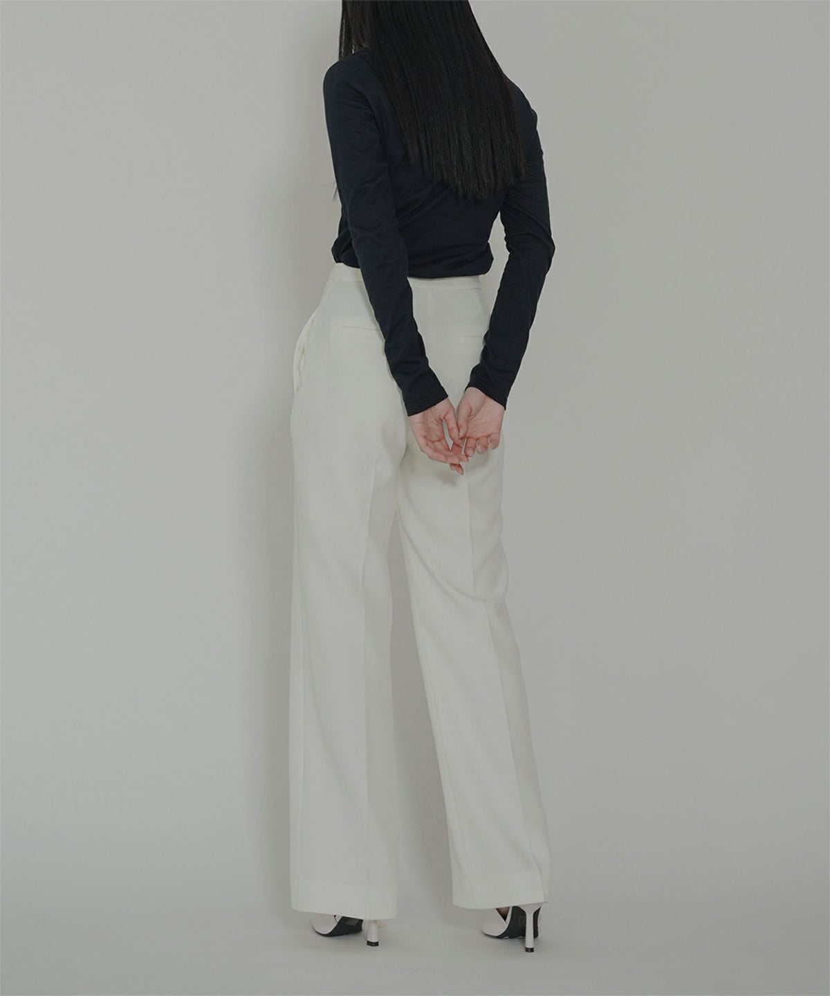 裾フレア セミワイドパンツ センタープレス 美脚 スラッシュポケット ホワイト/ブラック/S/M/ロング丈