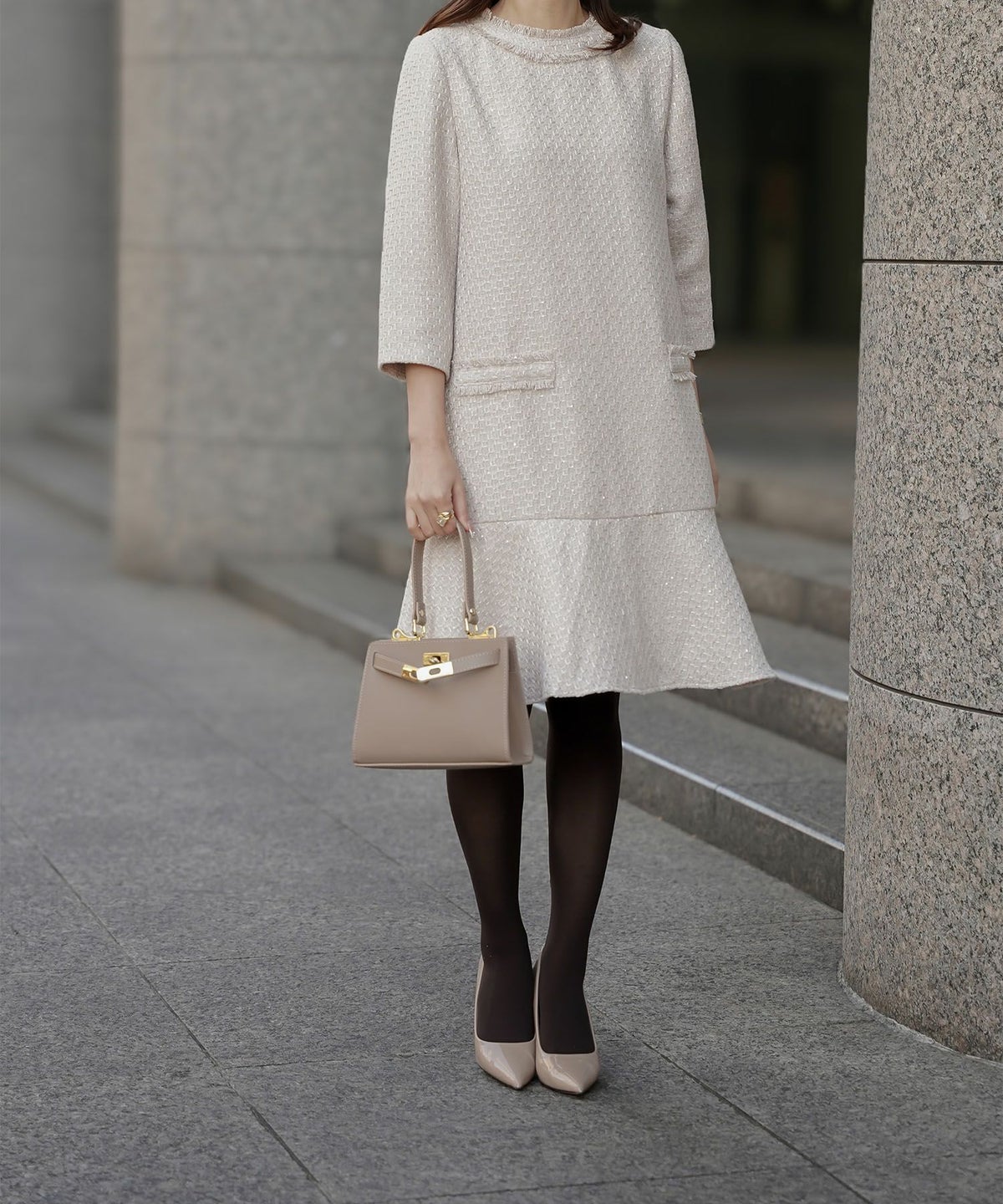 ツイード フリルヘム スパンコール チェック 上品 ミニ丈 グレーミックス/ベージュ/ブラック/M