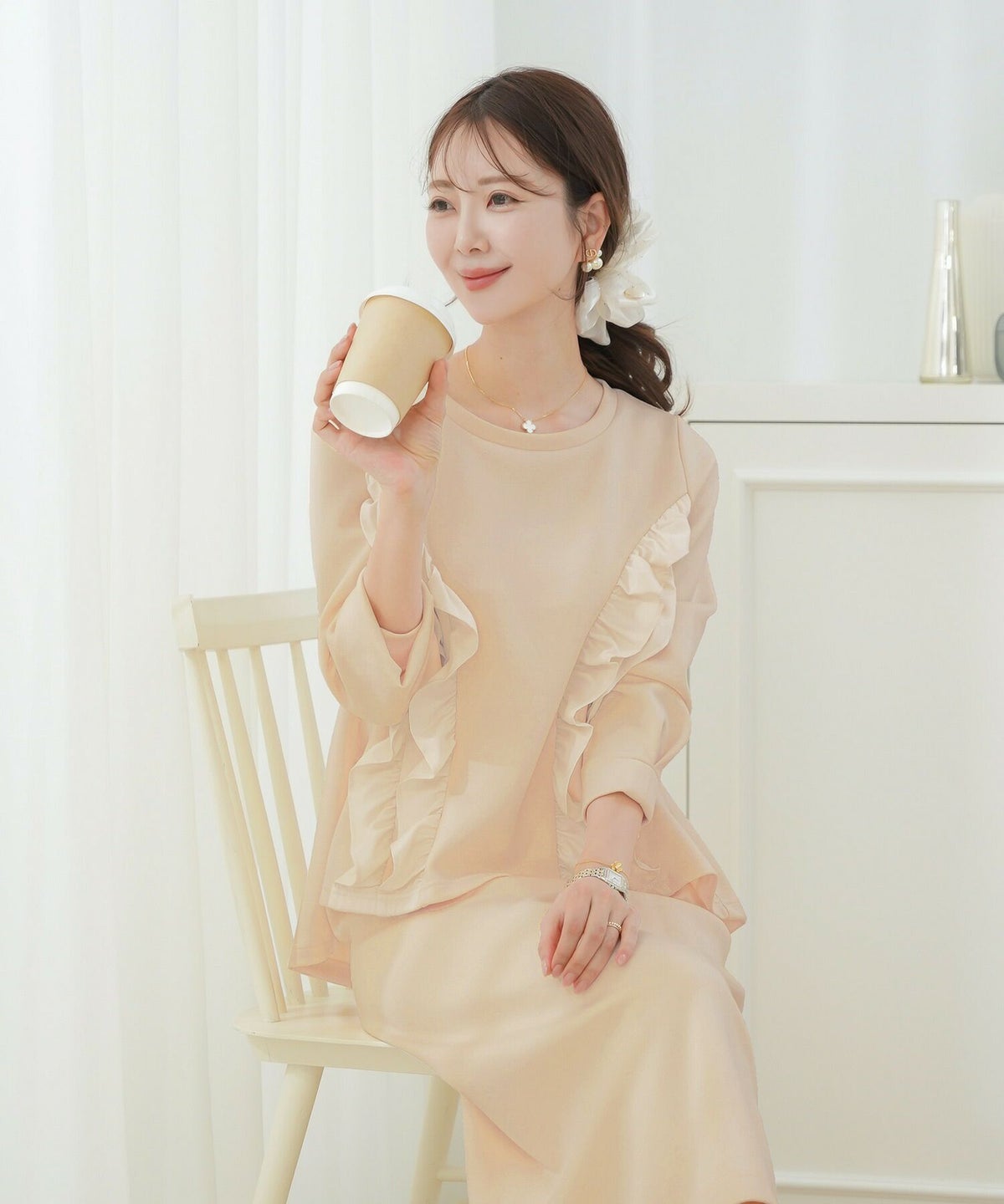 レディース/トップス/プルオーバー/カットソー/ダンボールニット/伸縮性/長袖/春/秋/冬/ワンマイル/旅行/運動会/お出かけ/オフィスカジュアル/きれいめ/動きやすい/フリル/上品/エレガント/カジュアル/フェミニン/アイボリー/ピンク/ネイビー