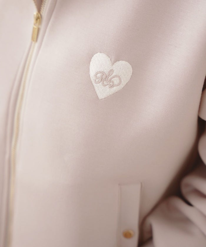 レディース/トップス/パーカー/カットソー/ダンボールニット/伸縮性/長袖/春/秋/冬/ワンマイル/旅行/運動会/お出かけ/オフィスカジュアル/きれいめ/動きやすい/エレガント/カジュアル/フェミニン/刺繍/ハート/ロゴ/アイボリー/ピンク/ネイビー