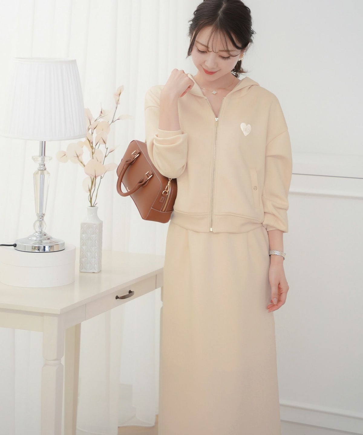 レディース/ボトムス/スカート/タイトスカート/カットソー/ダンボールニット/伸縮性/春/秋/冬/ワンマイル/旅行/運動会/お出かけ/オフィスカジュアル/エレガント/カジュアル/フェミニン/刺繍/ウエストゴム/アイボリー/ピンク/ネイビー/新色/ブラウン