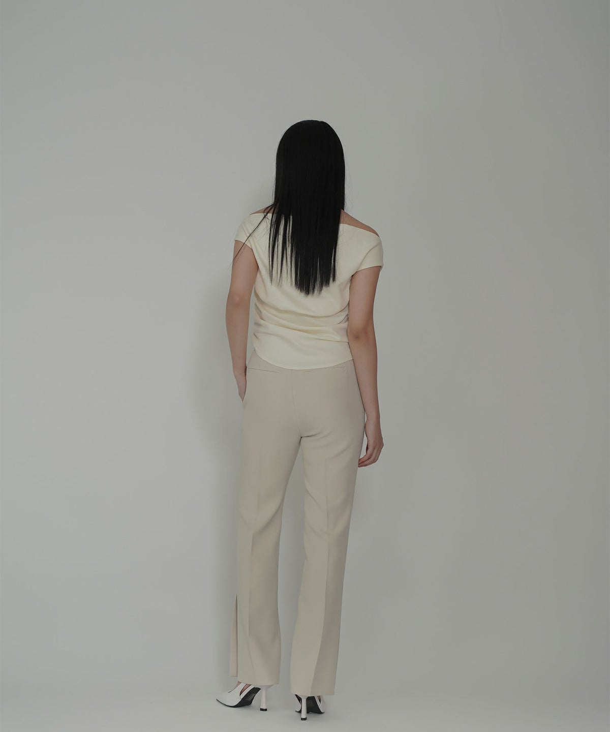 裾 スリット スラックス パンツ KINO THE KEI