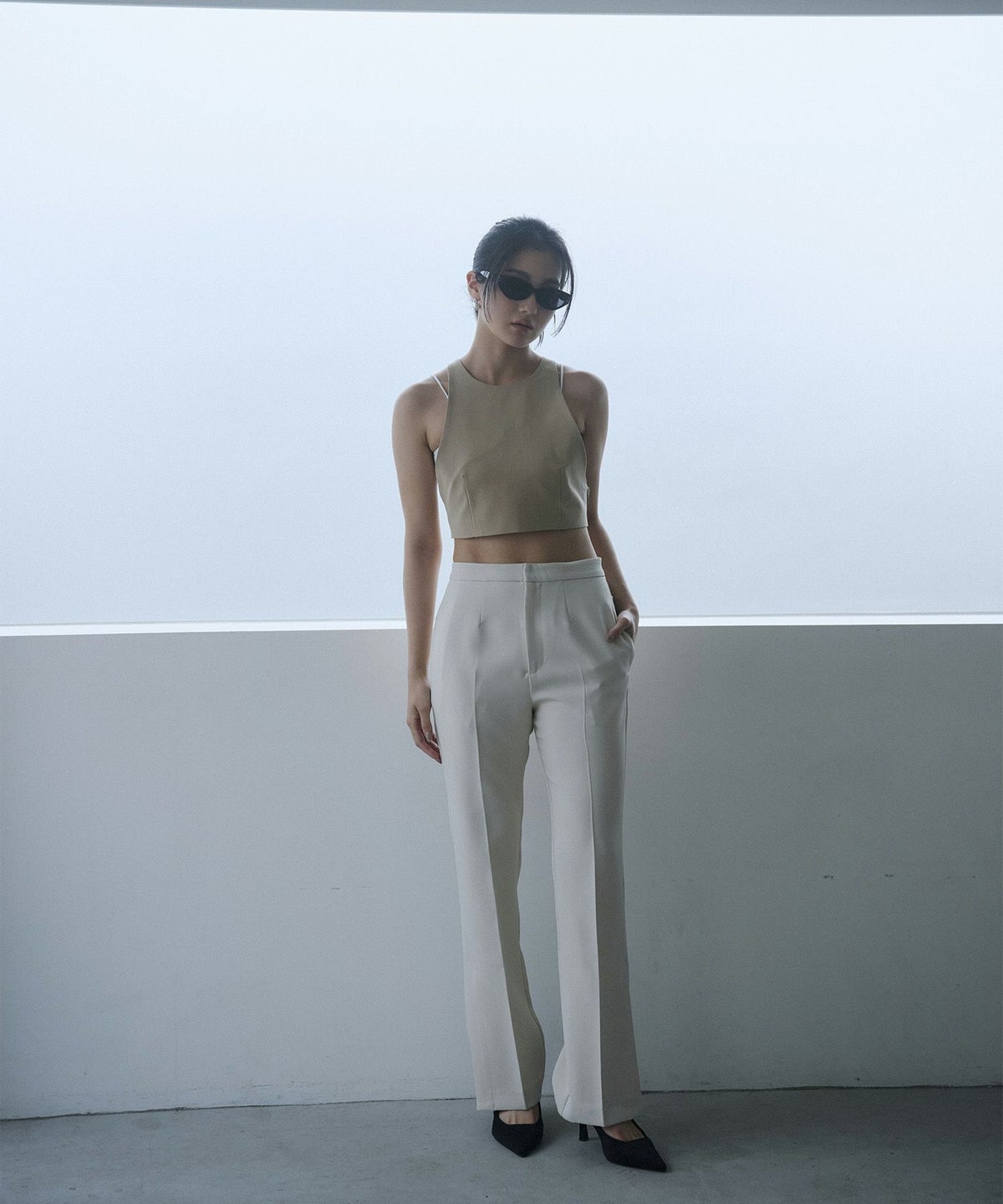 裾 スリット スラックス パンツ KINO THE KEI