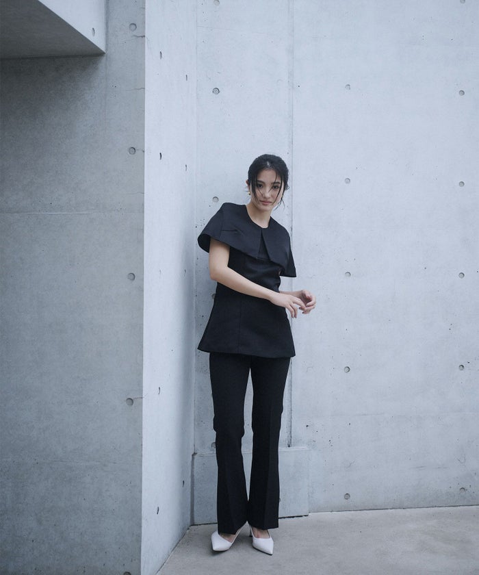 裾 スリット スラックス パンツ KINO THE KEI