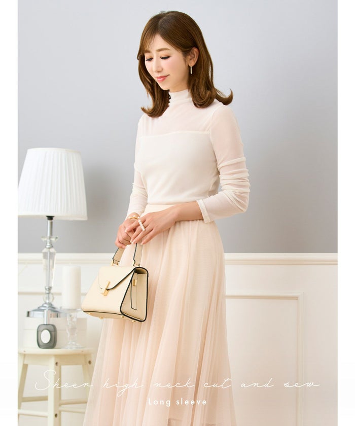 セレクトシアートップス素材レディース服かわいいきれいめ大人細身白黒春秋ジョイントスペース