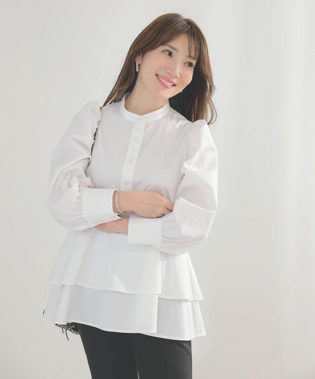 手洗い可くるみ釦フェミニンオフィス春上品大人可愛いきれいめジョイントスペース