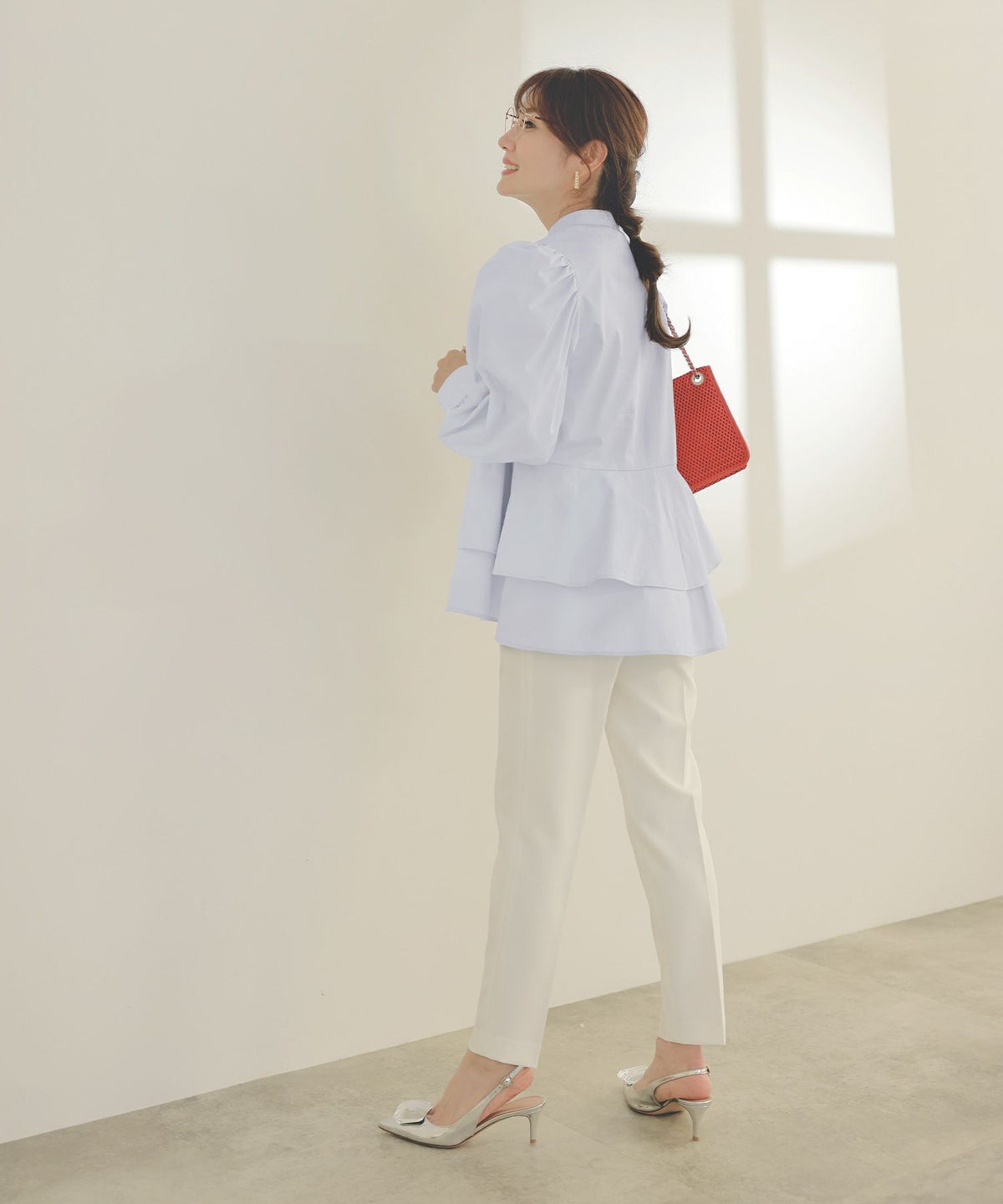 手洗い可くるみ釦フェミニンオフィス春上品大人可愛いきれいめジョイントスペース