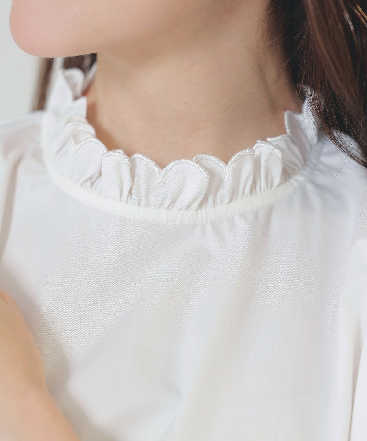 手洗い可インナーサイドスリットレイヤードスタイルフェミニン背涙開き上品きれいめジョイントスペース