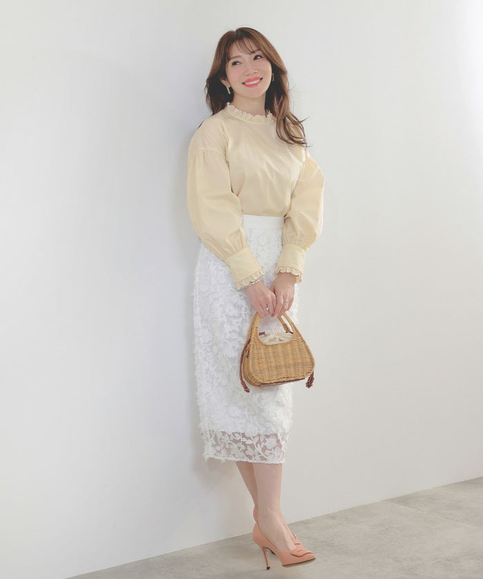 手洗い可インナーサイドスリットレイヤードスタイルフェミニン背涙開き上品きれいめジョイントスペース